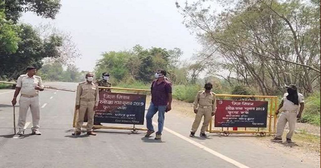 kaimur-district-administration-of-kaimur-sealed-border-after-getting-patient-of-corona-in-rohtas-and-buxar-brspk-bramk